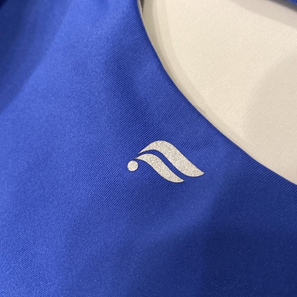 Fabletics Reversible Sports Bra - Picture 4 of 4